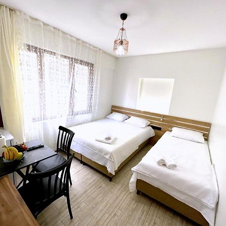 Menesa Hotel Istanbul Exteriör bild