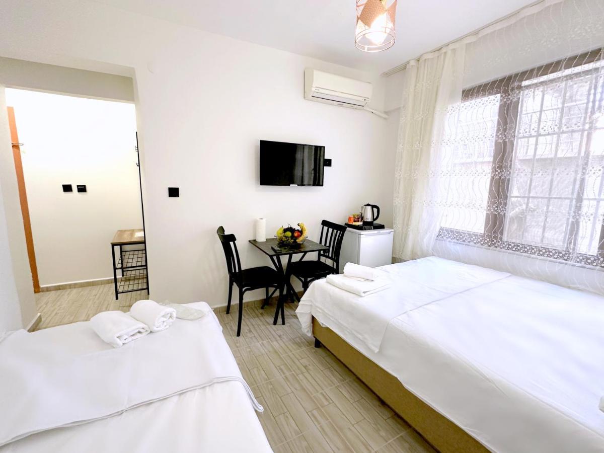 Menesa Hotel Istanbul Exteriör bild